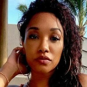 candice patton nudes|Candice Patton Nude Pics & Raunchy [NSFW] Clips – LeakedThots